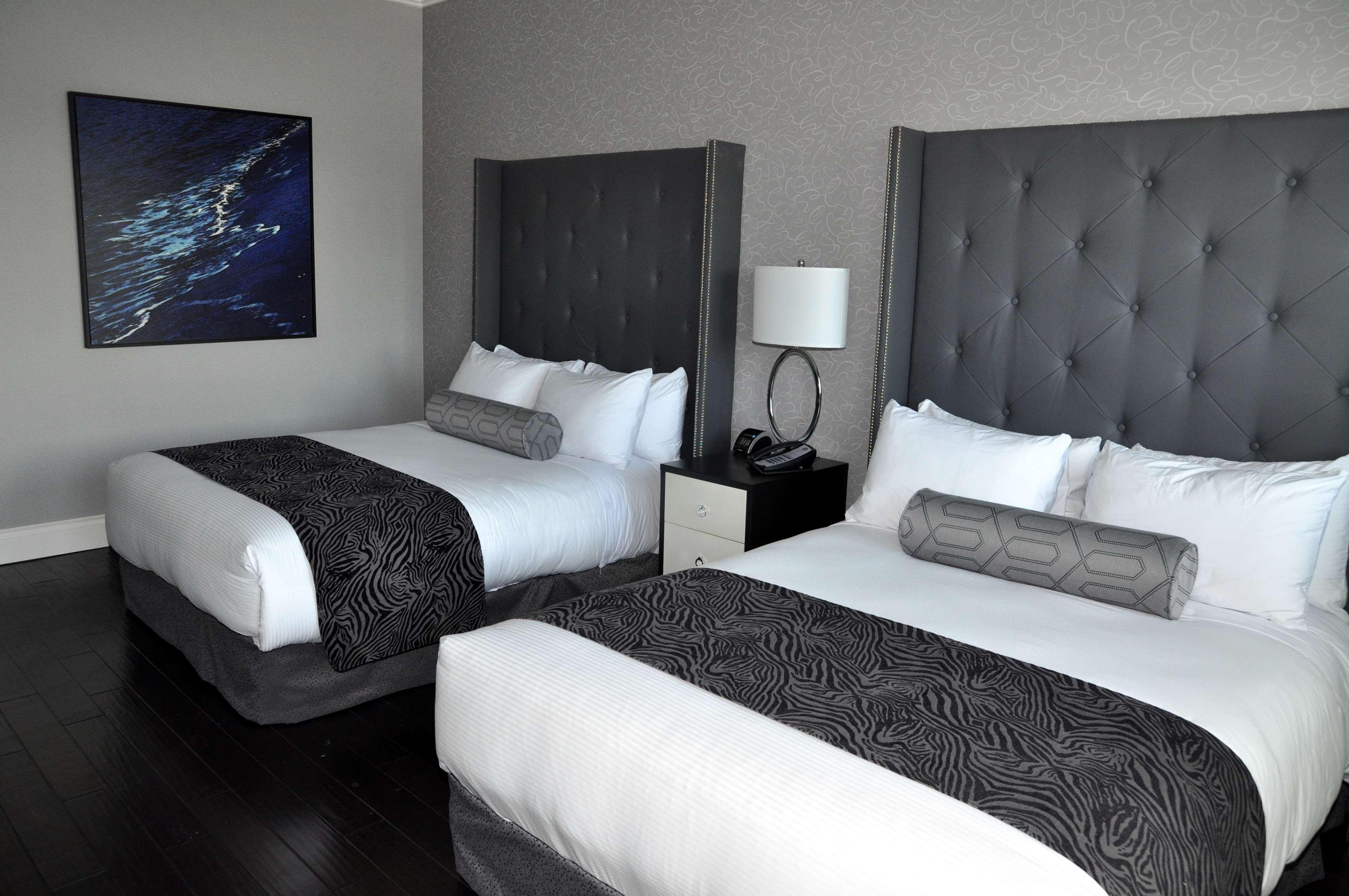 Prestige Oceanfront Resort, Worldhotels Luxury Sooke Exterior photo