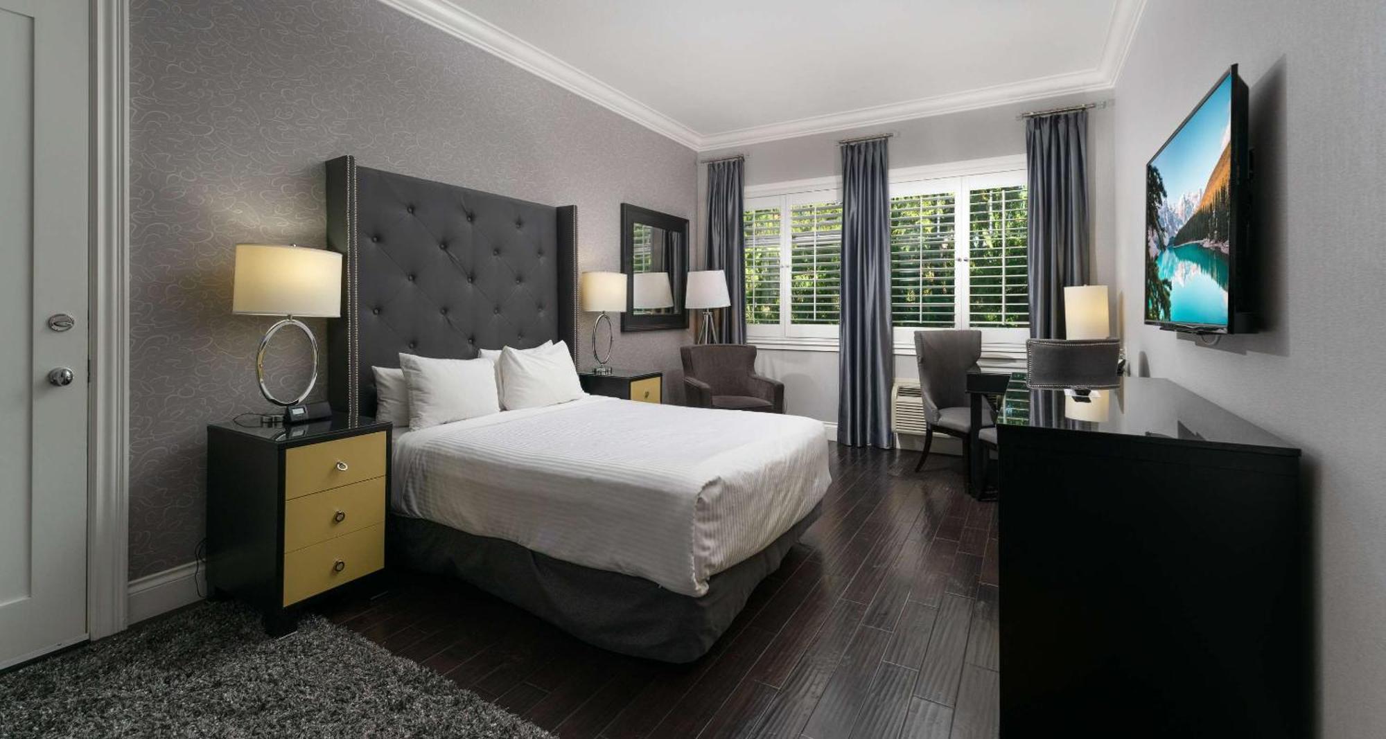 Prestige Oceanfront Resort, Worldhotels Luxury Sooke Exterior photo