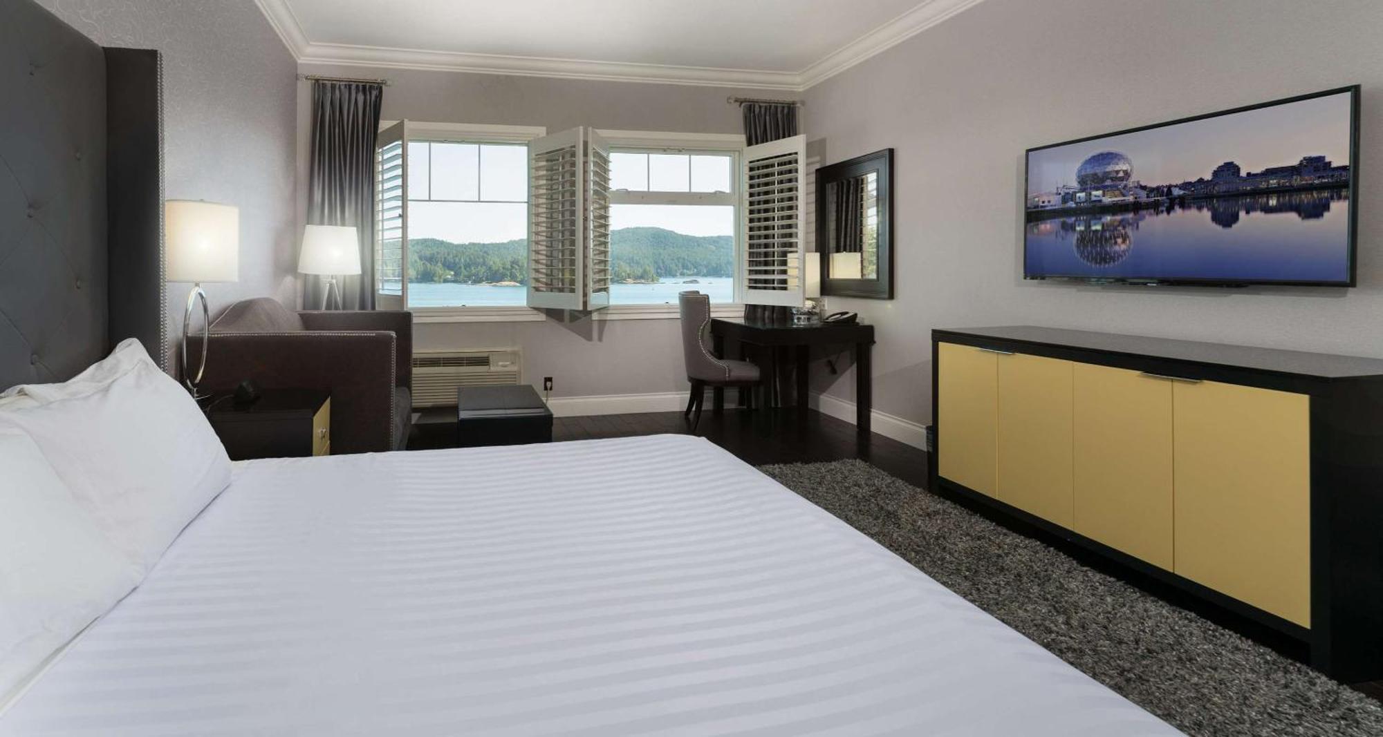 Prestige Oceanfront Resort, Worldhotels Luxury Sooke Exterior photo