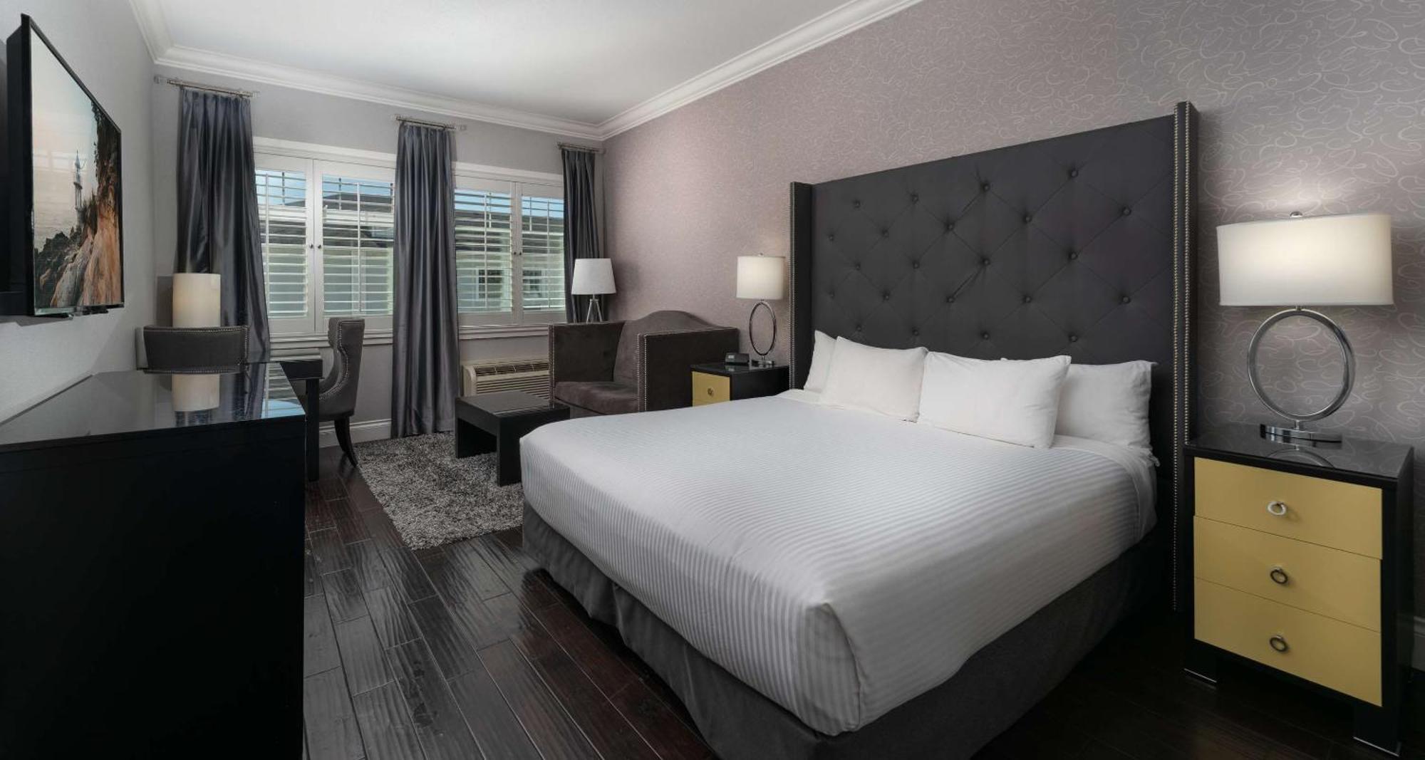 Prestige Oceanfront Resort, Worldhotels Luxury Sooke Exterior photo