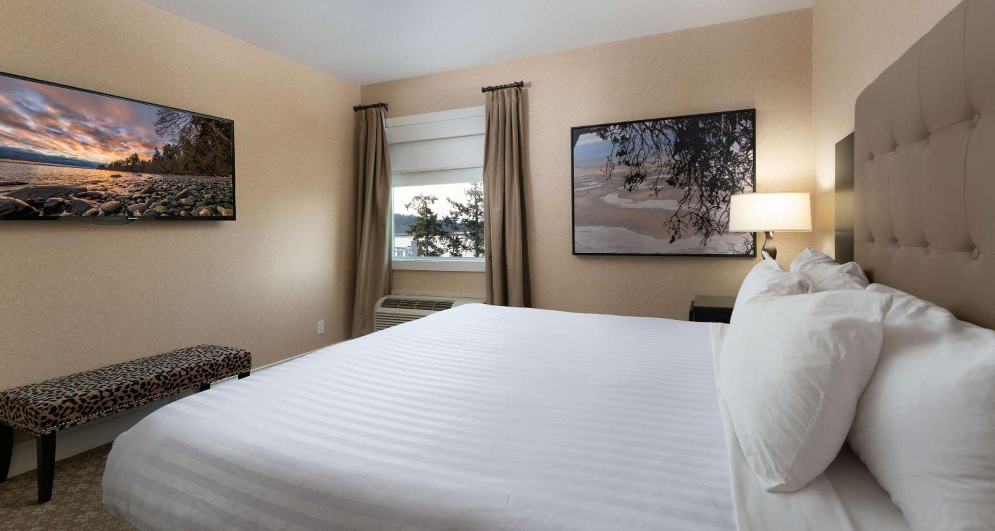 Prestige Oceanfront Resort, Worldhotels Luxury Sooke Exterior photo